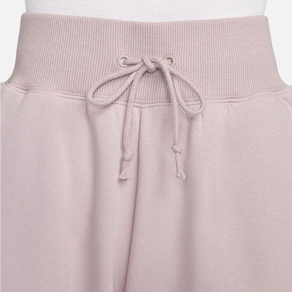 Nike Light Pink Joggers - Picture 7 of 11